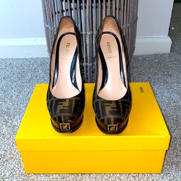 Fendi Pumps - Picture 1 of 14